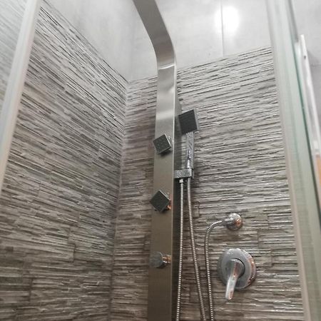 Emily House Apartman Catania-Fontanarossai nemzetközi repülőtér Kültér fotó