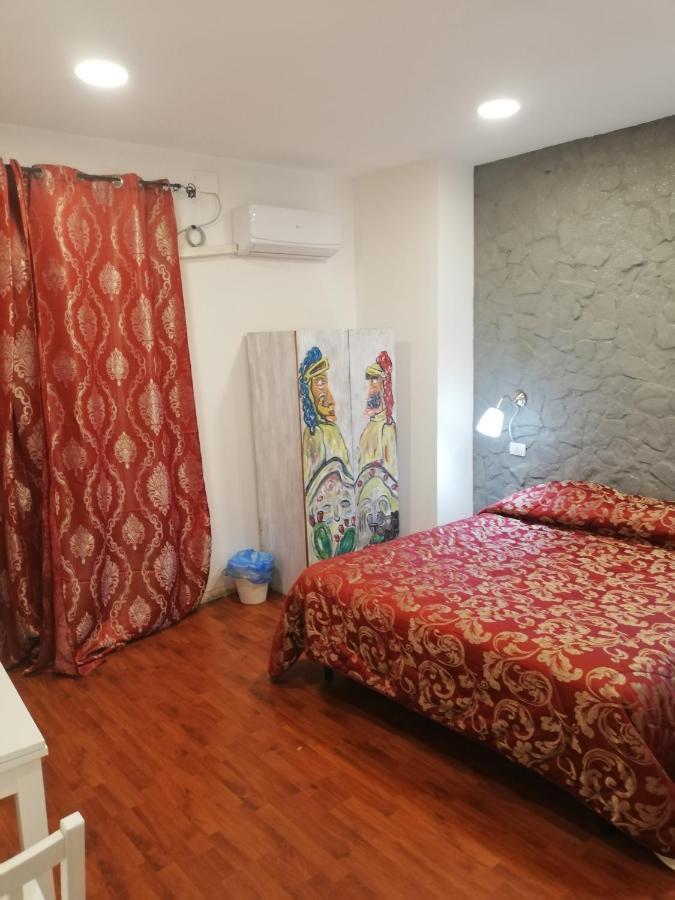 Emily House Apartman Catania-Fontanarossai nemzetközi repülőtér Kültér fotó